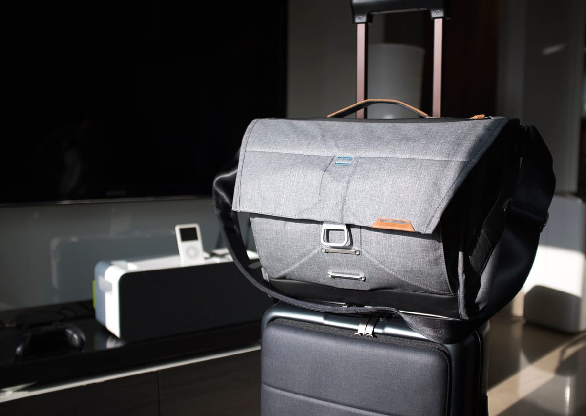 Peak Design Everyday Messenger V2 Review