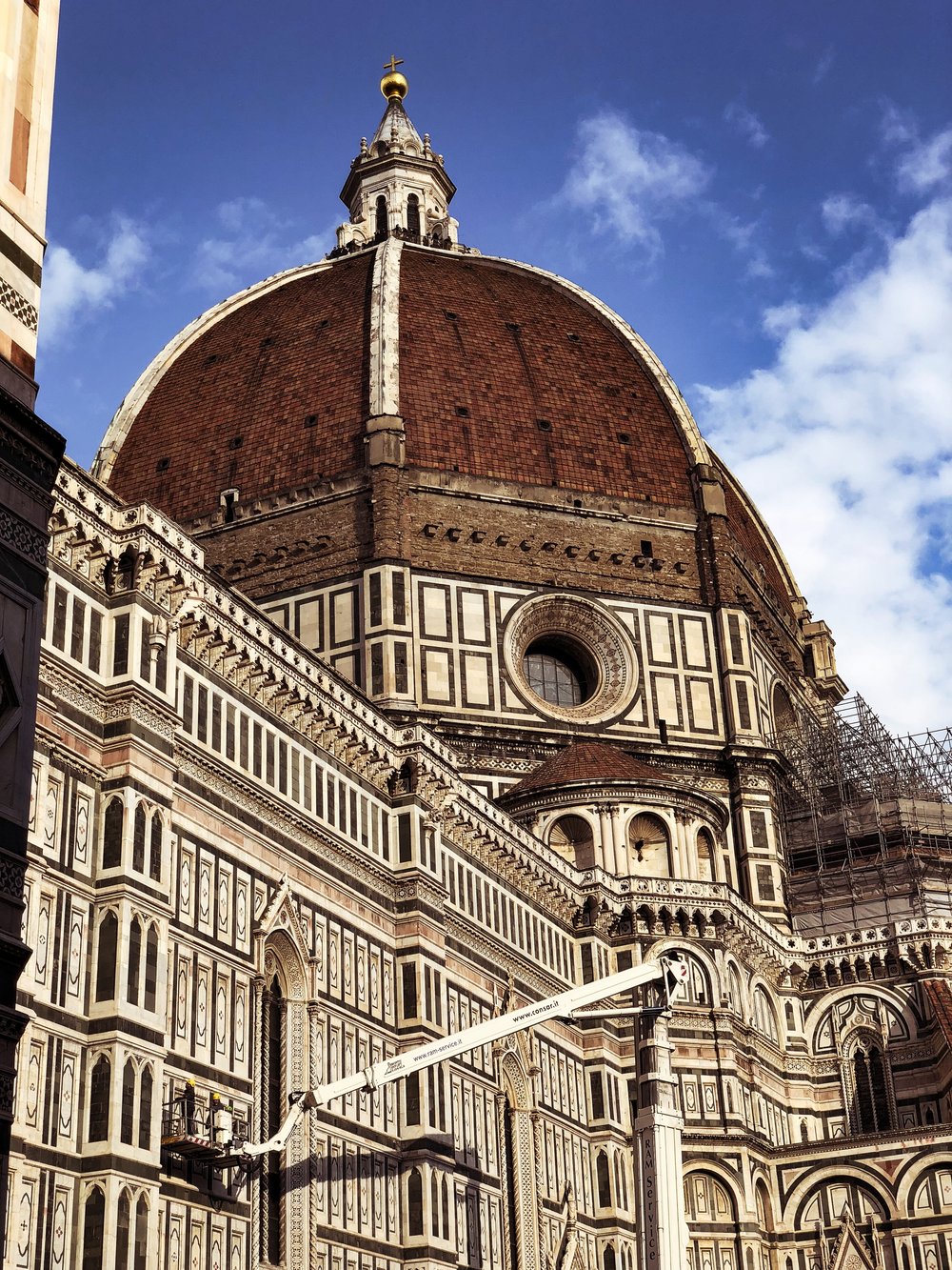 More posts in progress, just like maintaining the Duomo.